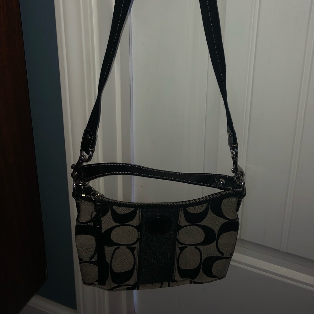 Coach purse - Picture 2 of 3
